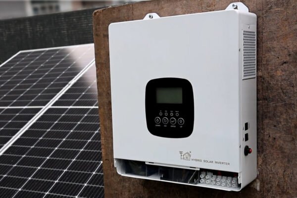 HFP SOLAR INVERTER 1300W 12V